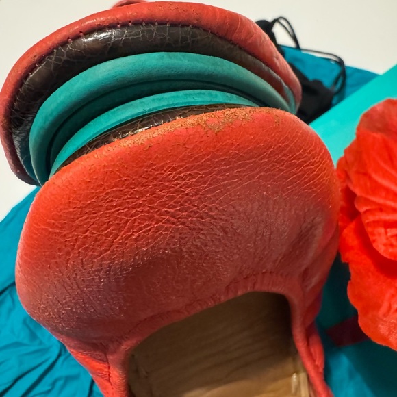 Tieks Poppy Red Flats with Teal Soles - Picture 4 of 11